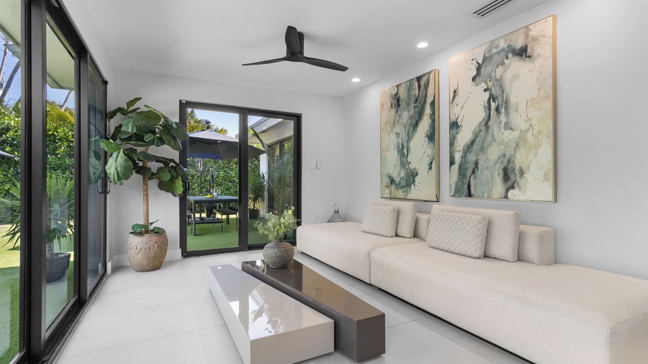 Photo of Outdoor in Wilton Manors