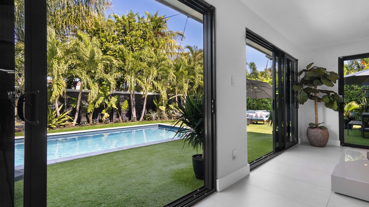 Photo of Outdoor in Wilton Manors