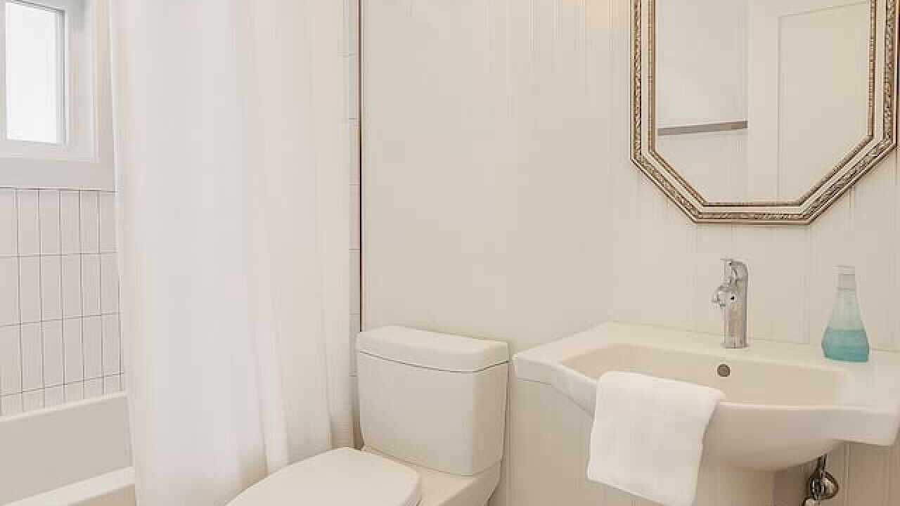 Photo of Bathroom in Utterson