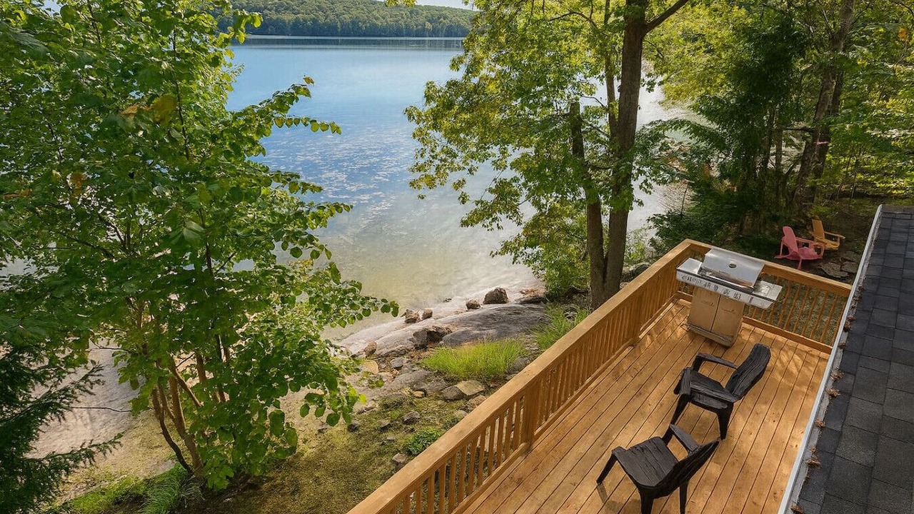 Photo of Patio Balcony in Utterson