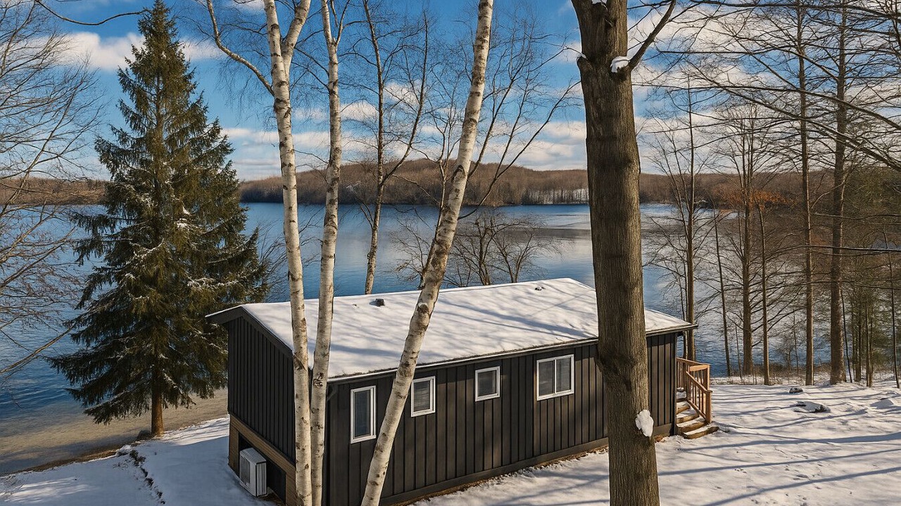 Photo of Outdoor in Utterson