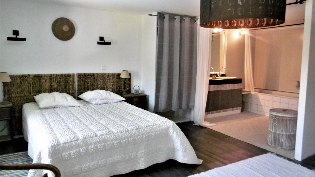 Photo of Others in Saujon