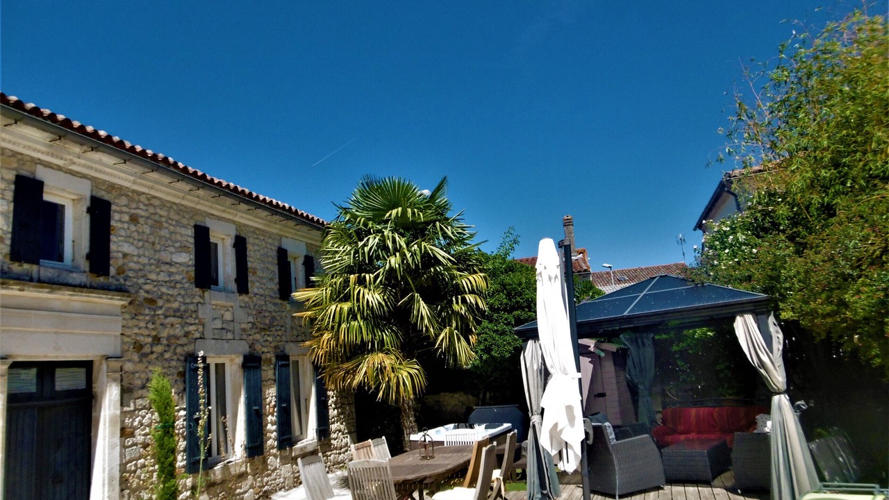 Photo of Others in Saujon