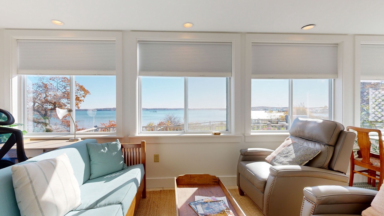 Photo of Livingroom in Rockland