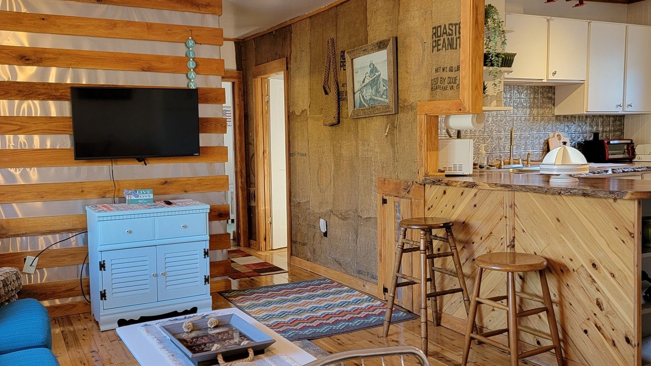 Photo of Livingroom in Friendsville