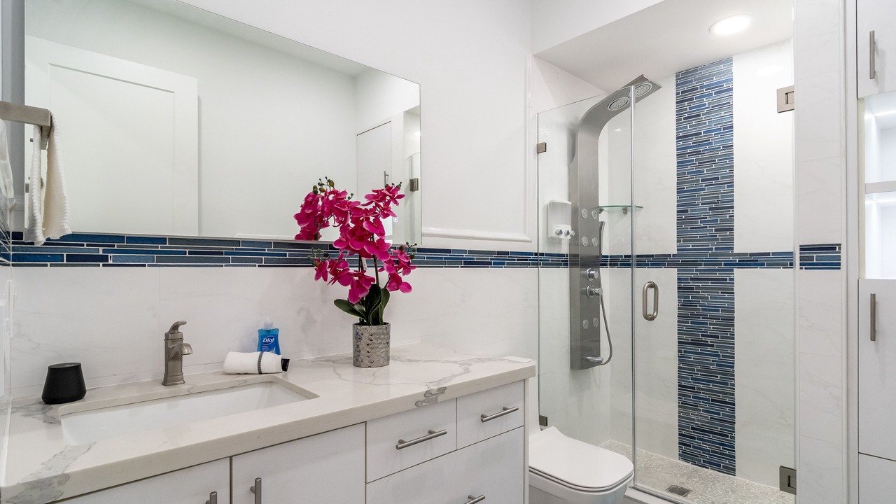 Photo of Bathroom in Ludlam
