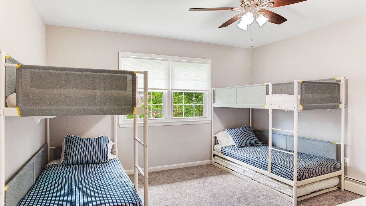 Photo of Bedroom in Edgewater