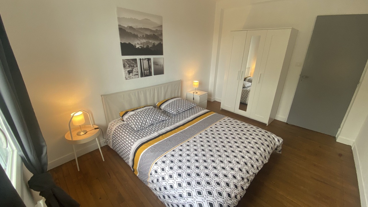Photo of Bedroom in Saint-Gaudens