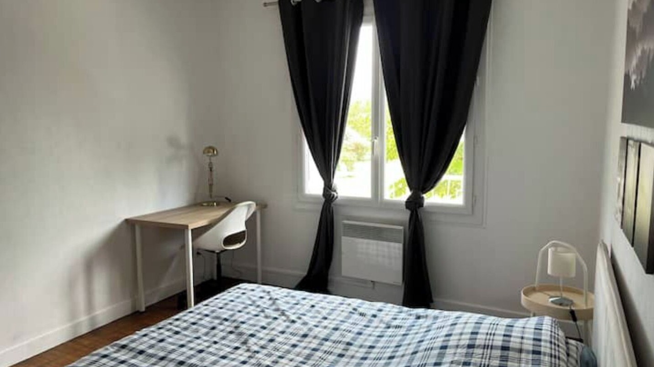 Photo of Bedroom in Saint-Gaudens