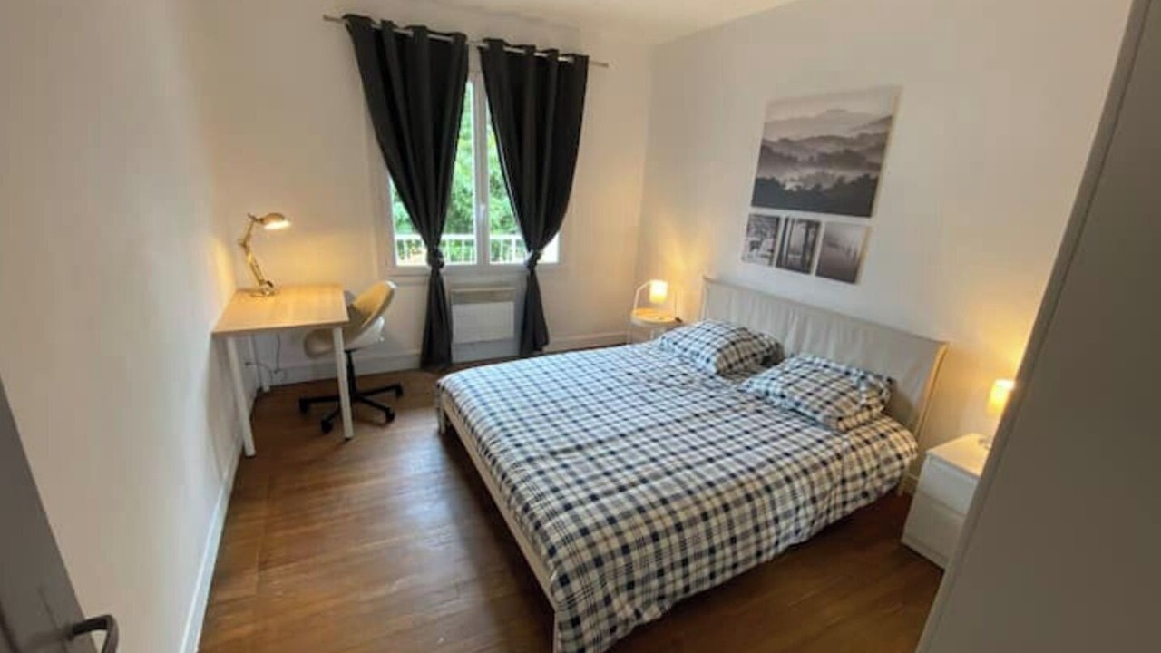 Photo of Bedroom in Saint-Gaudens