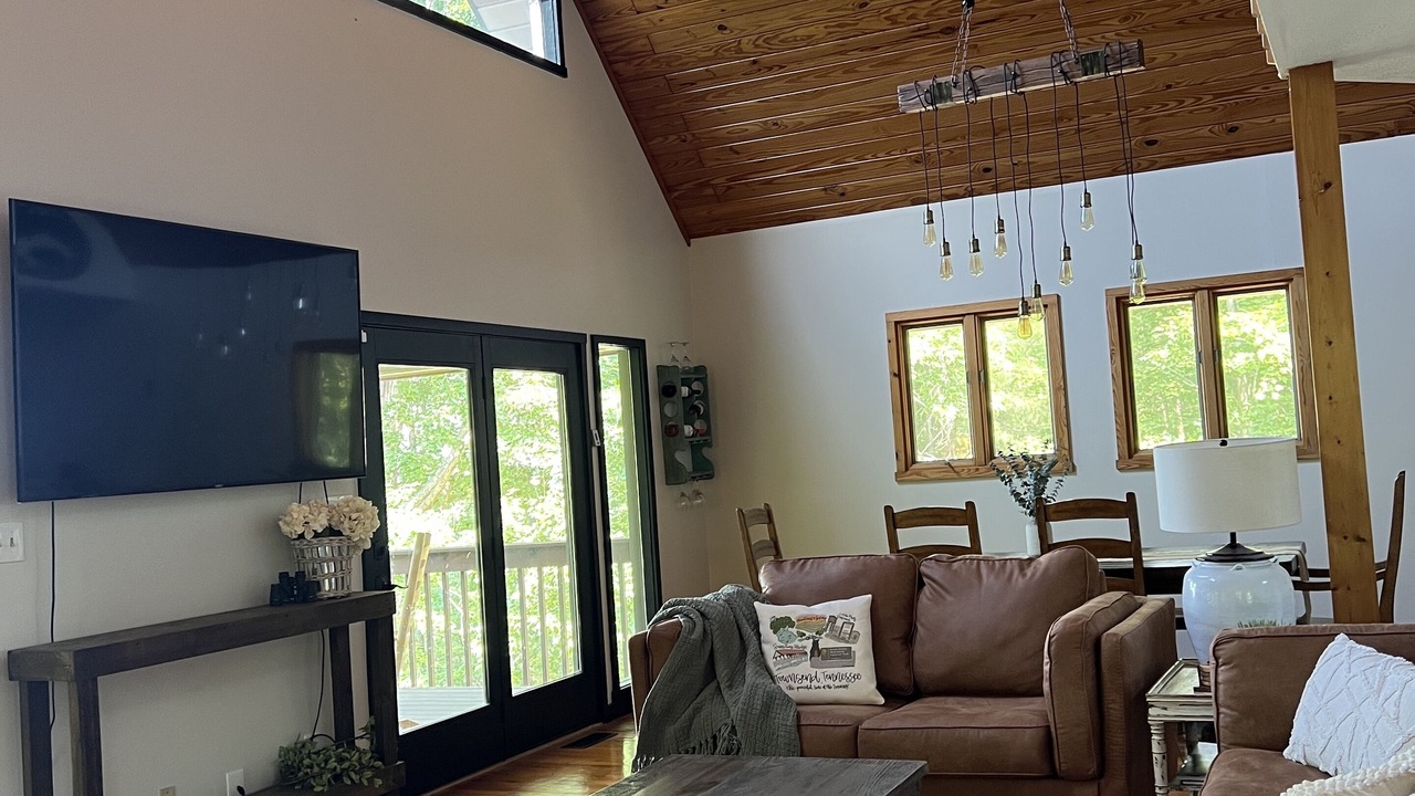 Photo of Livingroom in Townsend
