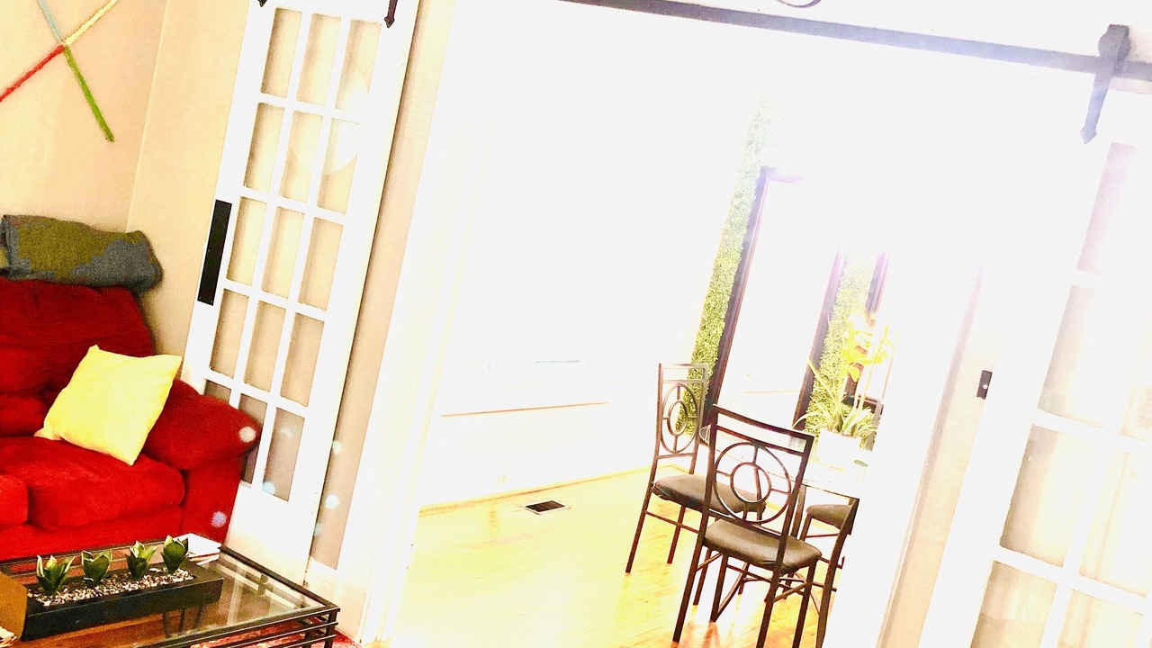 Photo of Livingroom in Stone Mountain Historic Village