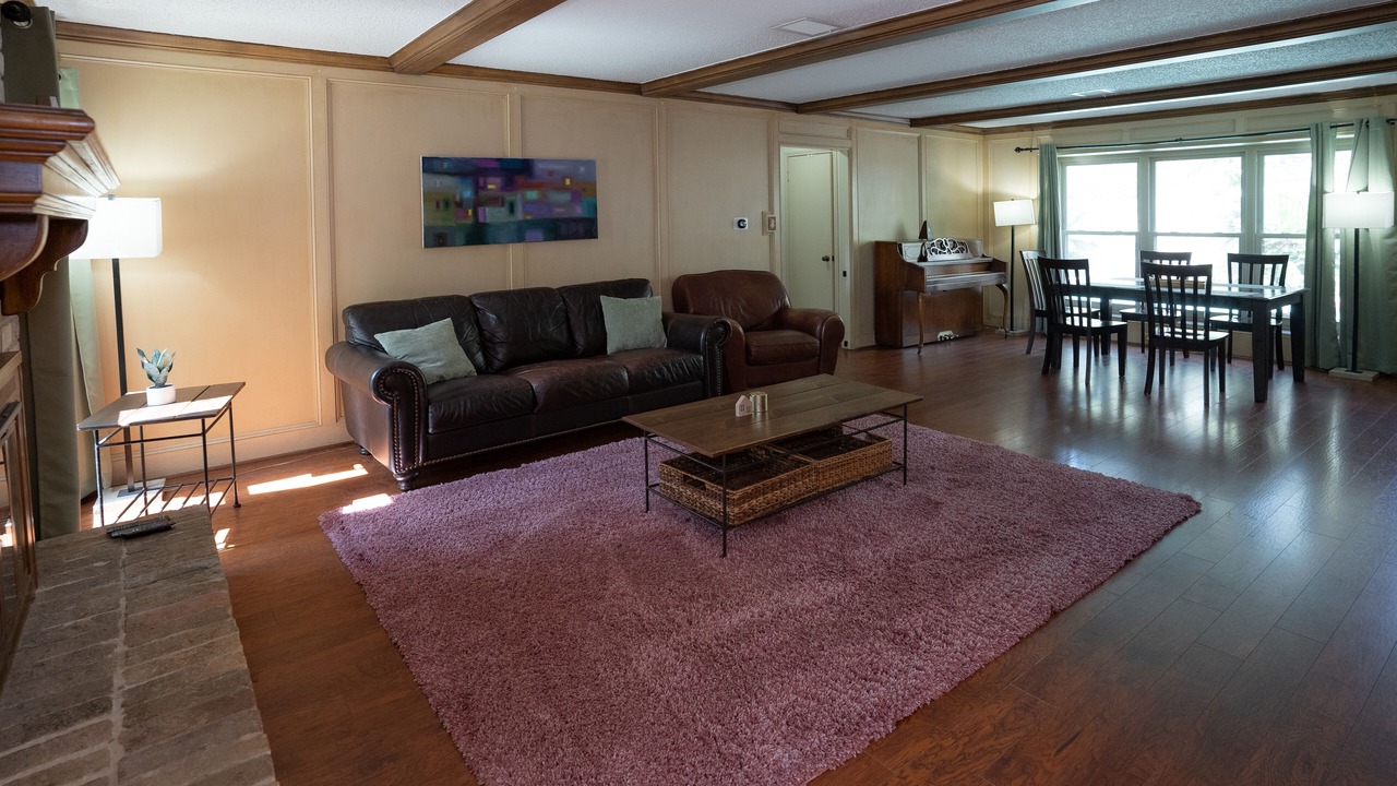 Photo of Livingroom in Barker
