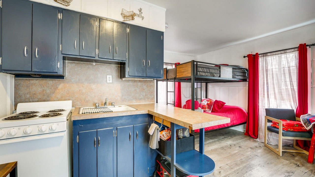 Photo of Kitchen in Rockaway Beach