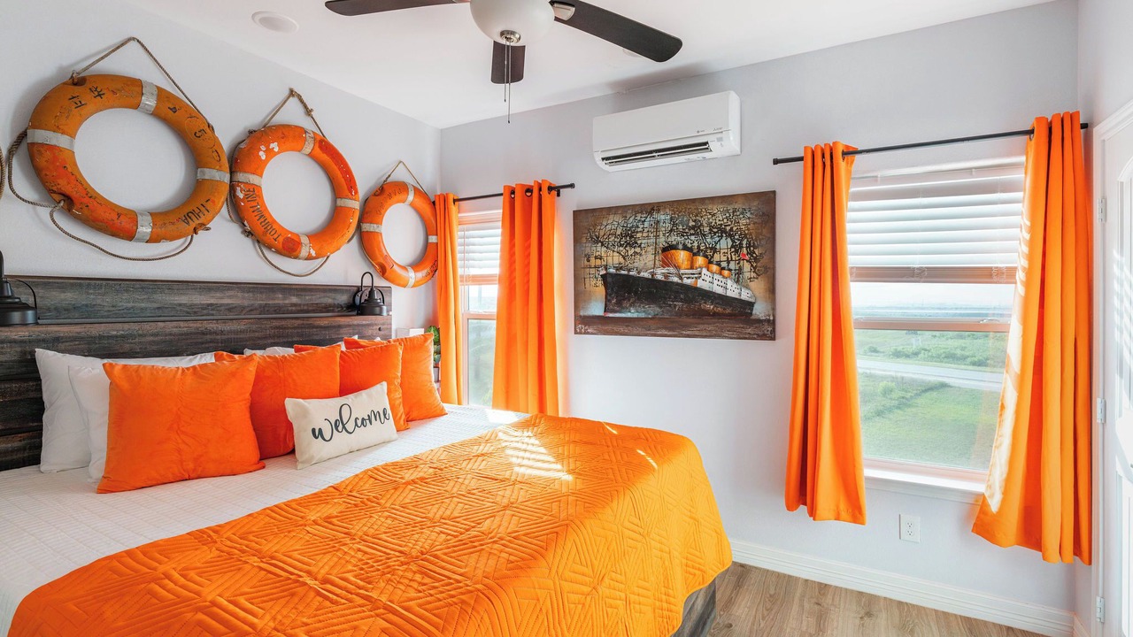 Photo of Bedroom in Surfside Beach
