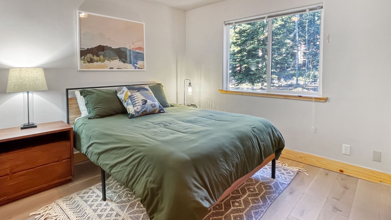 Photo of Bedroom in Carnelian Bay