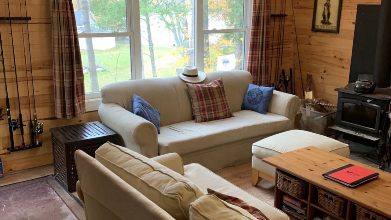 Photo of Livingroom in Havelock-Belmont-Methuen