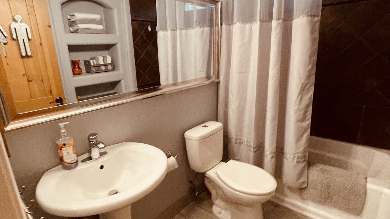 Photo of Bathroom in Mountain Vista Ranch