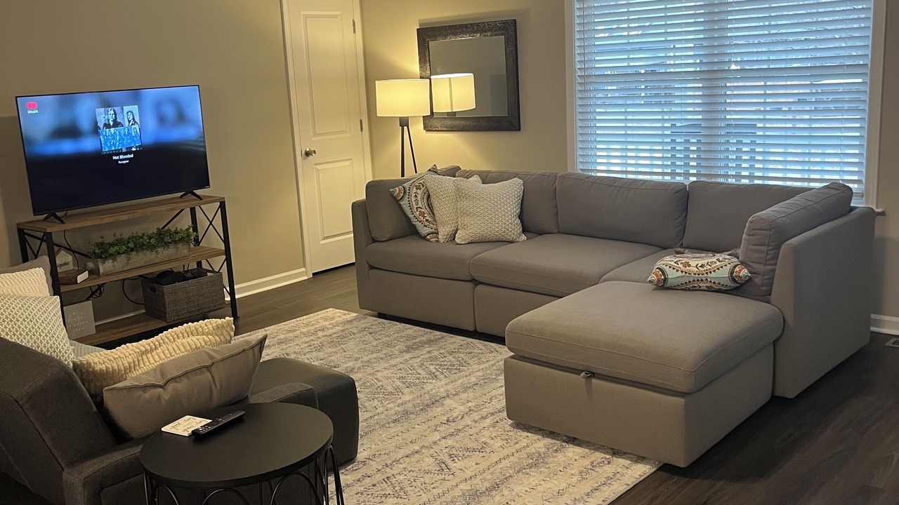 Photo of Livingroom in Jamestown