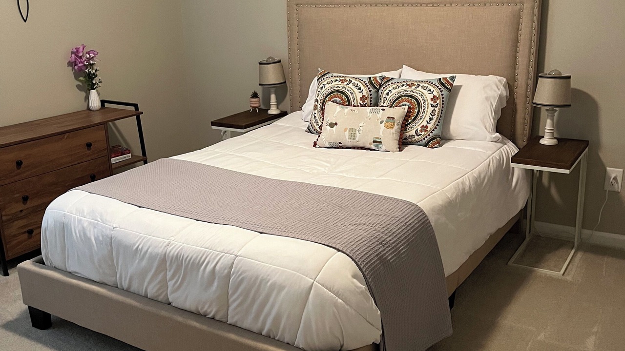 Photo of Bedroom in Jamestown