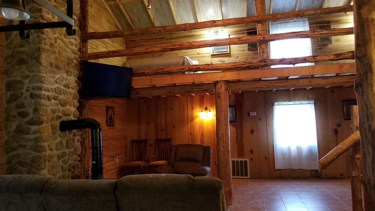 Photo of Livingroom in Glover