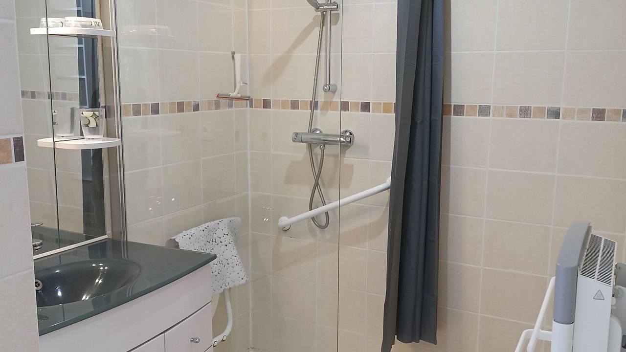 Photo of Bathroom in Vicq-sur-Gartempe