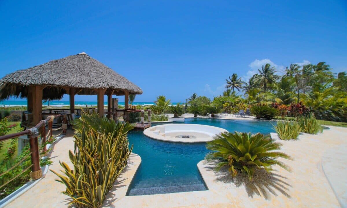 Photo of Outdoor in Los Brazos