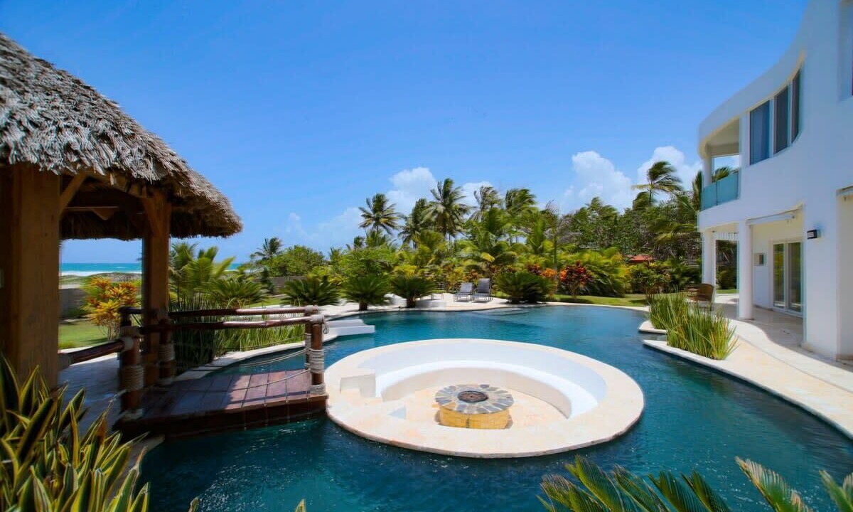 Photo of Outdoor in Los Brazos