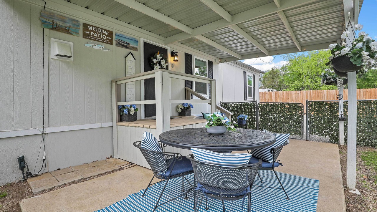 Photo of Outdoor in Lake Dallas