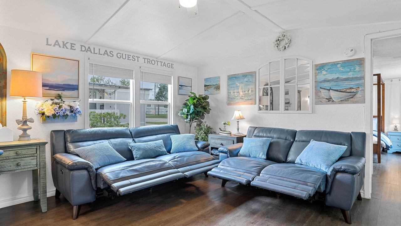 Photo of Livingroom in Lake Dallas