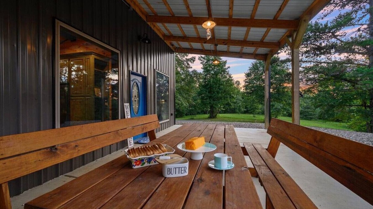 Photo of Outdoor in Smithville