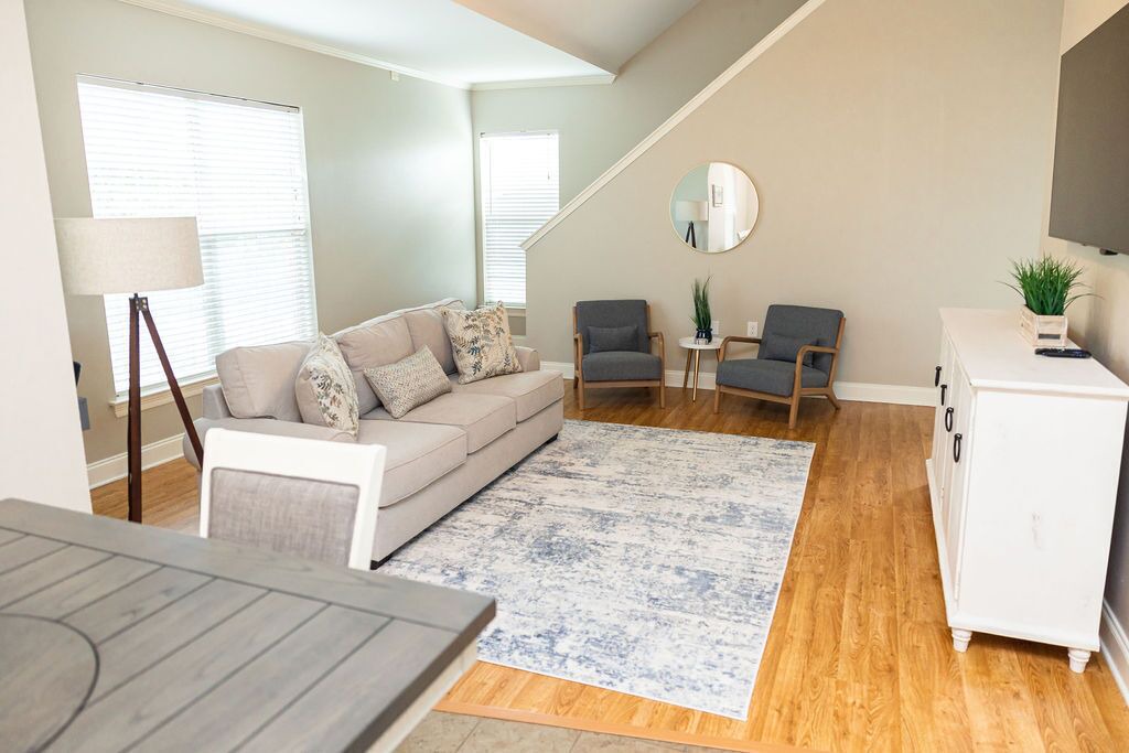 Photo of Livingroom in Highlands - Perkins