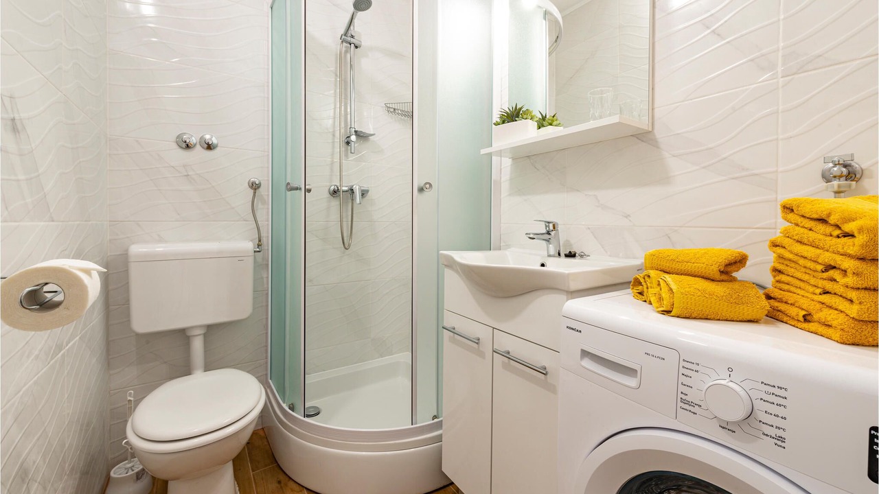 Photo of Bathroom in Dubrovacko Primorje