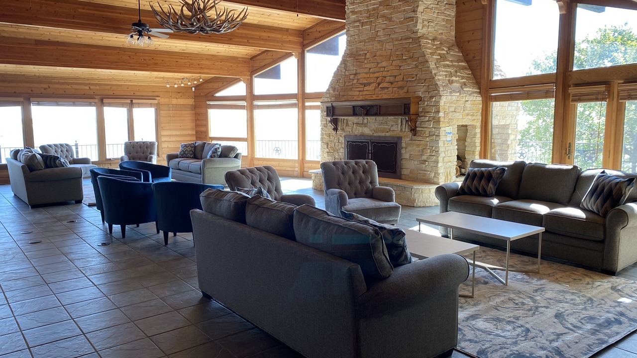 Photo of Livingroom in Clifton