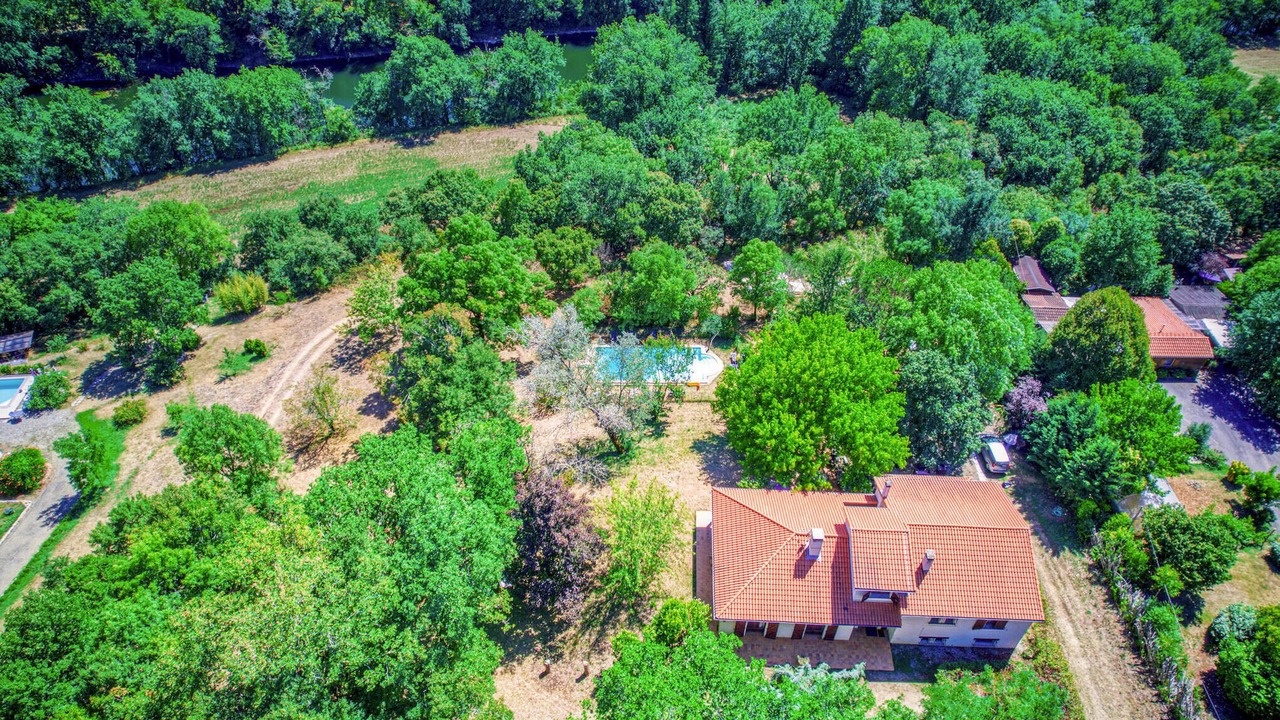 Photo of Others in Montricoux