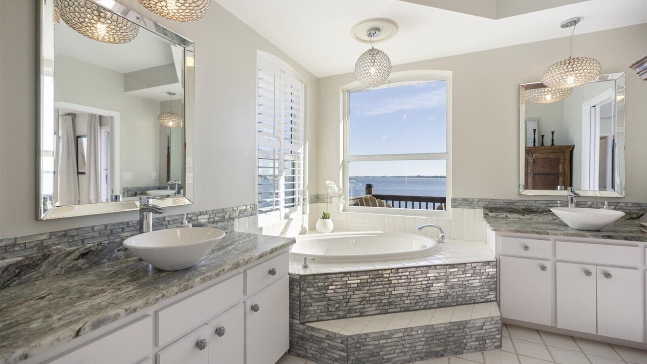 Photo of Bathroom in Englewood