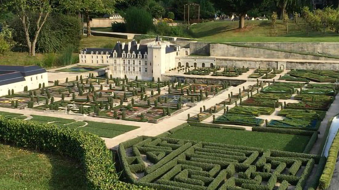 Photo of Others in Saint-Ouen-les-Vignes