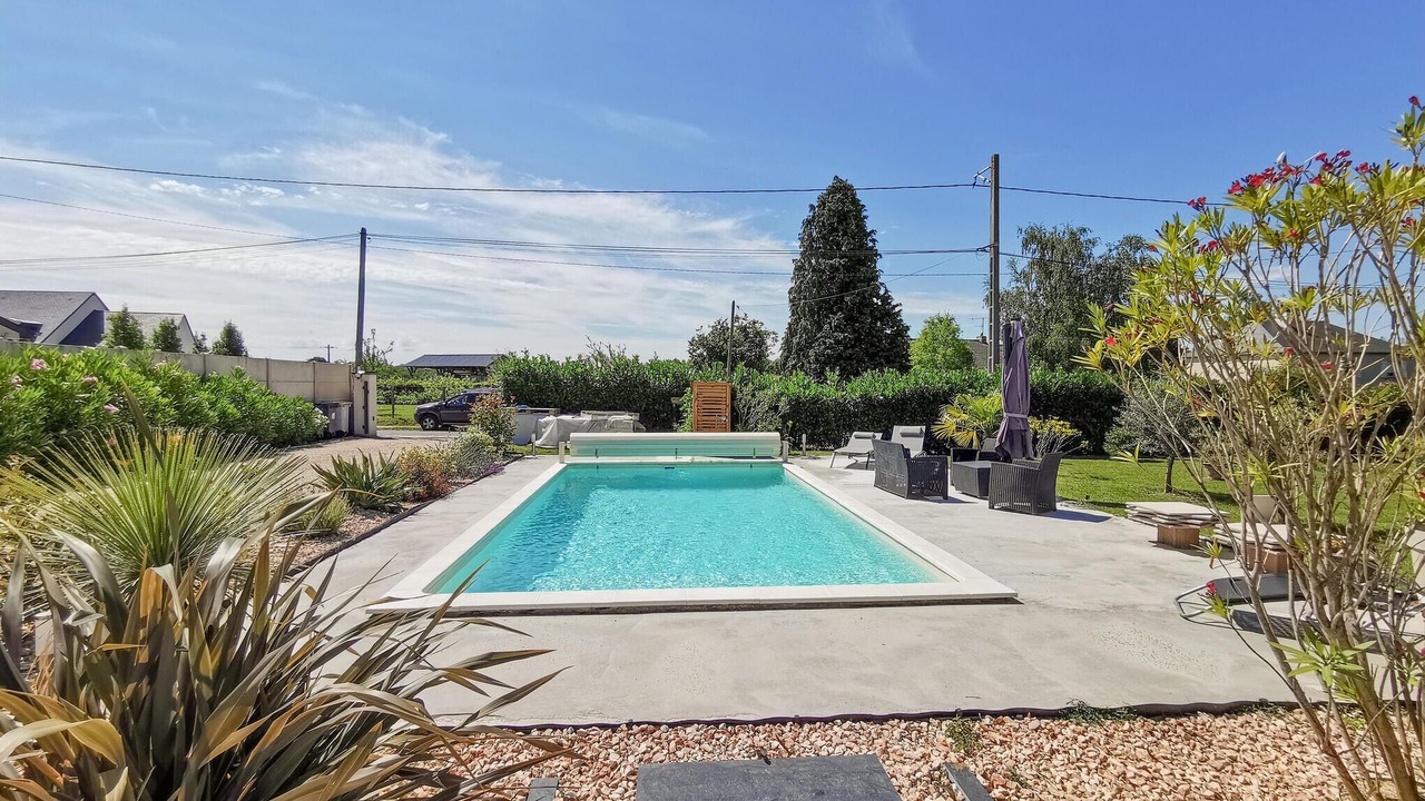 Photo of Outdoor in Saint-Ouen-les-Vignes