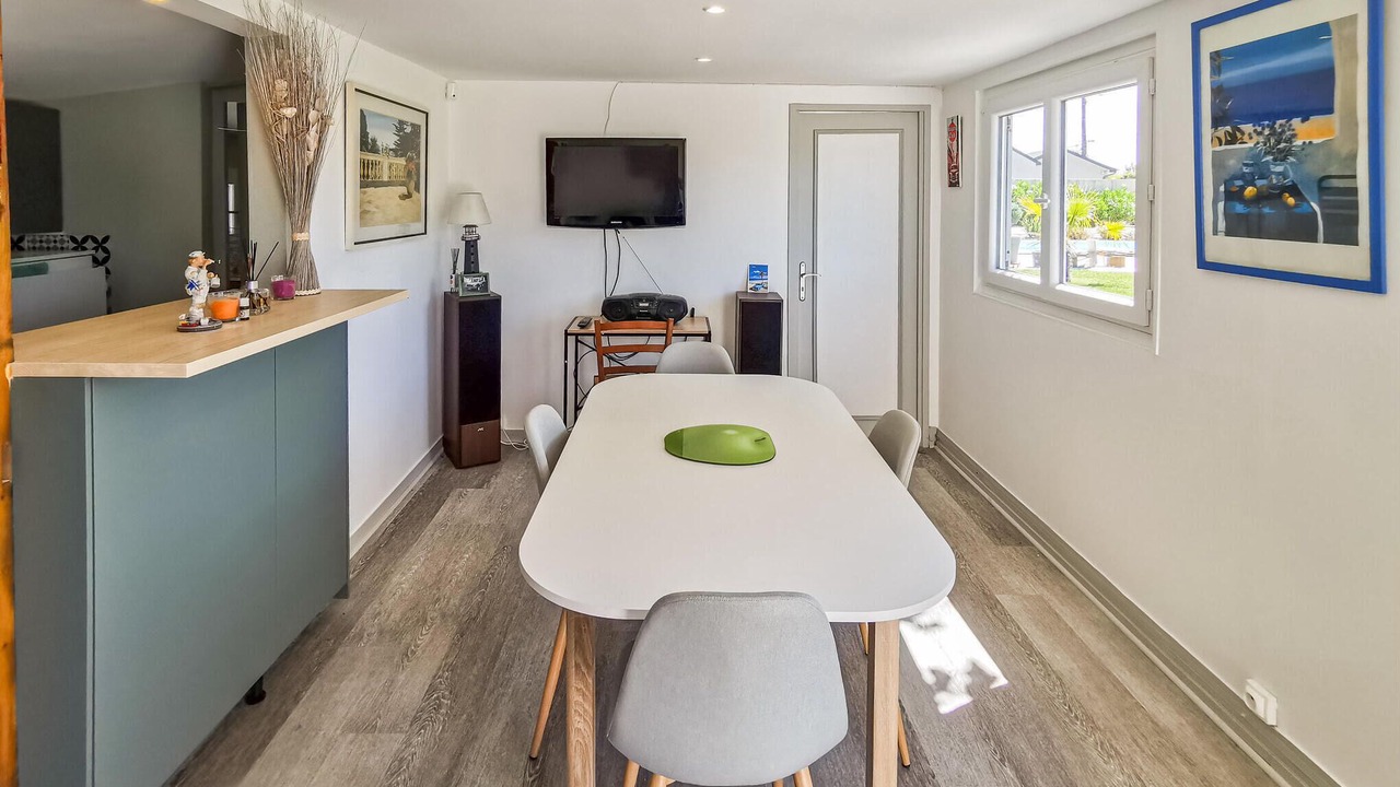 Photo of Bedroom in Saint-Ouen-les-Vignes