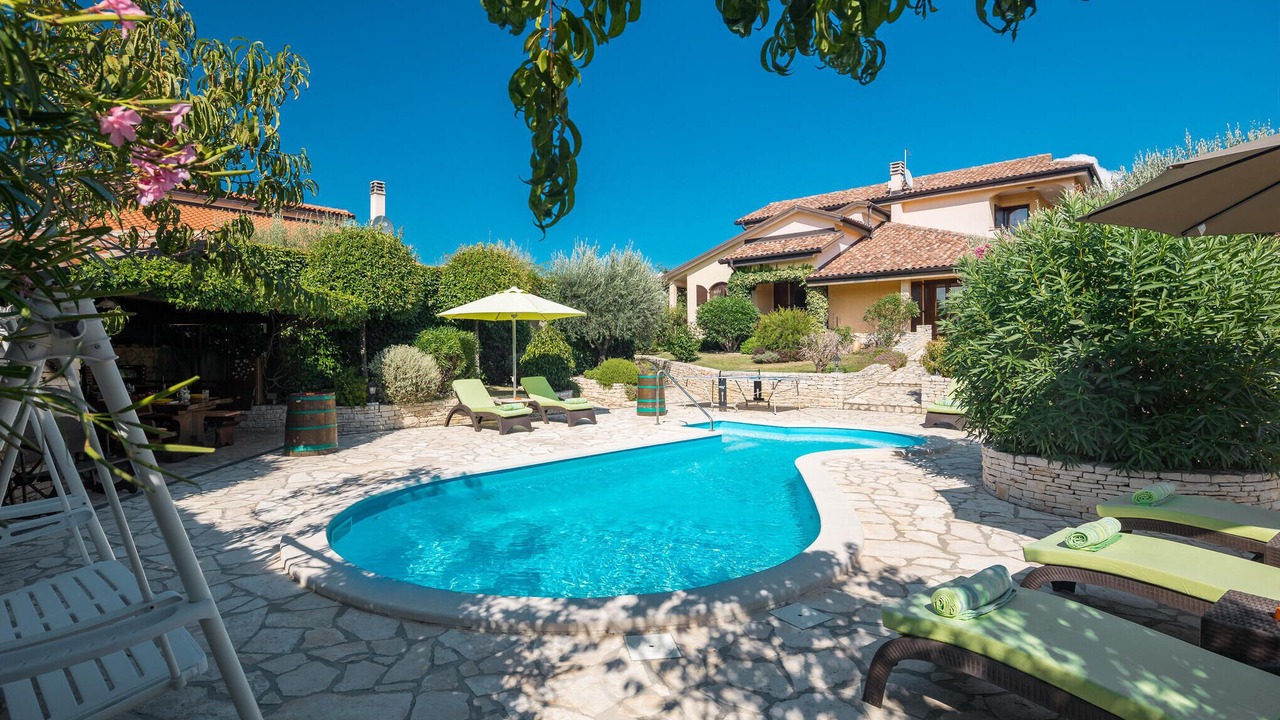 Photo of Outdoor in Kastel