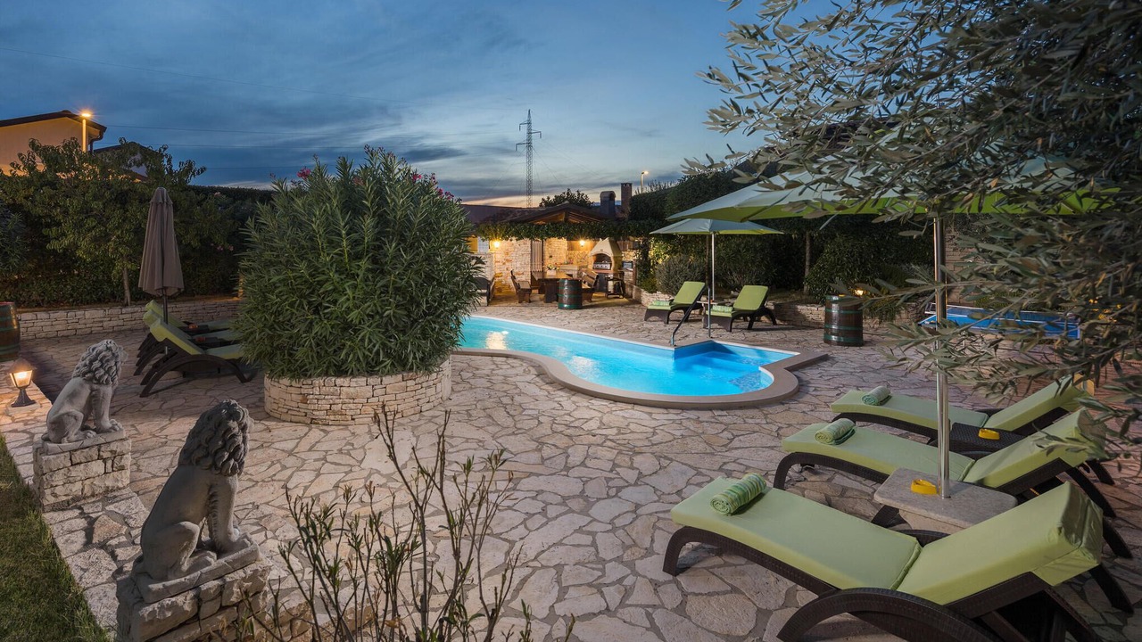 Photo of Outdoor in Kastel
