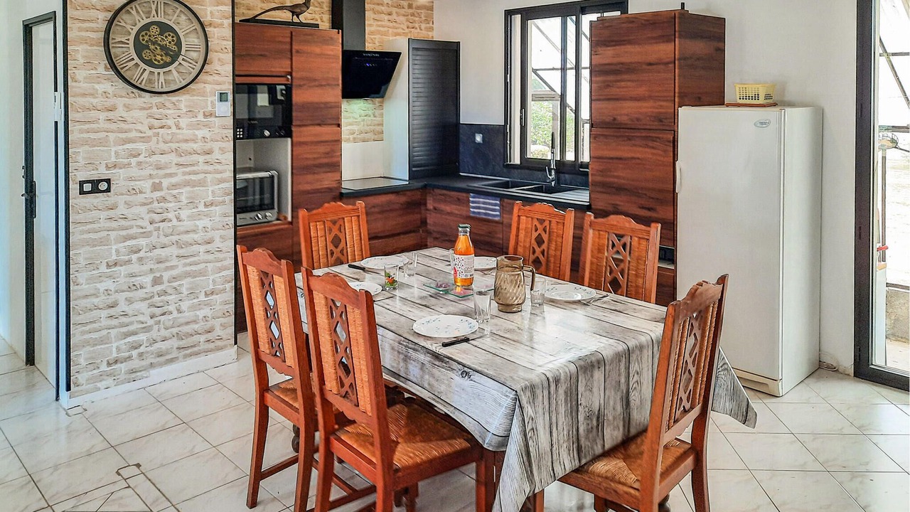 Photo of Others in Bacilly