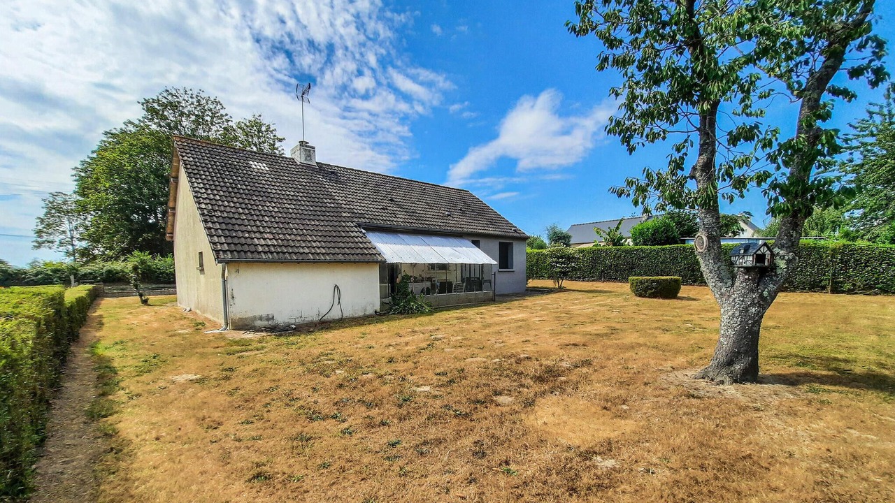 Photo of Others in Bacilly