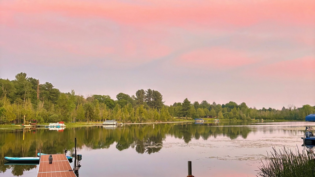 Photo of Others in Central Lake