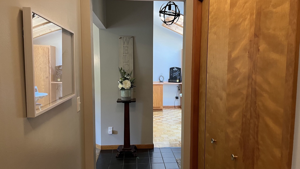 Photo of Bedroom in Central Lake