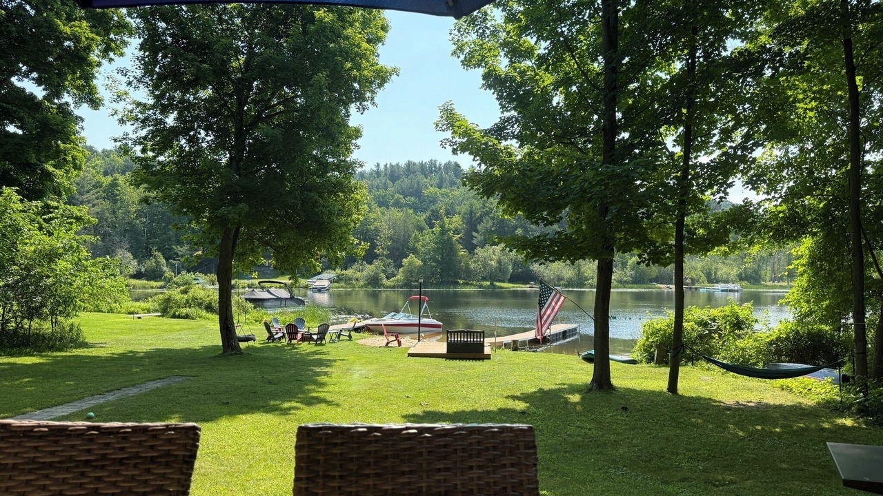 Photo of Outdoor in Central Lake