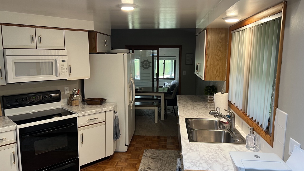 Photo of Kitchen in Central Lake