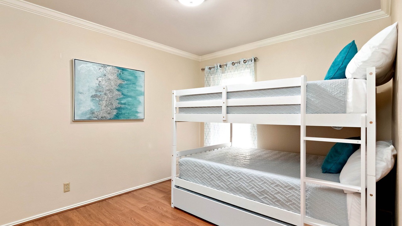 Photo of Bedroom in North San Antonio - SAT