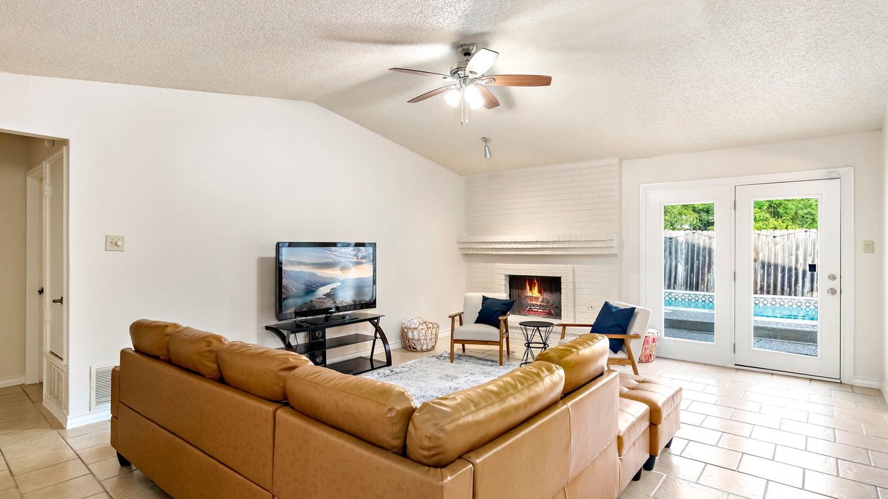 Photo of Livingroom in North San Antonio - SAT