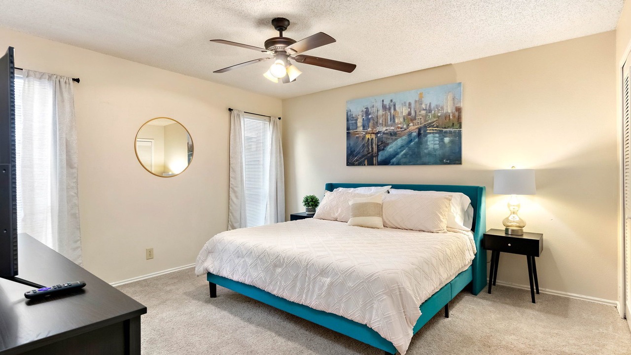 Photo of Bedroom in North San Antonio - SAT